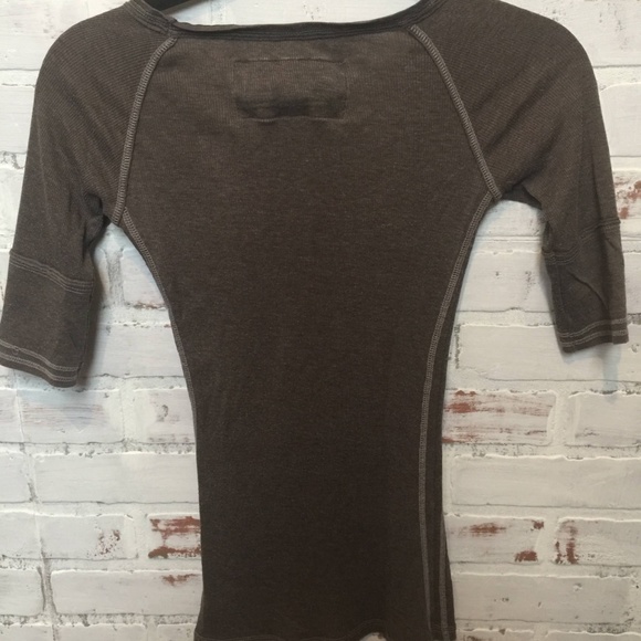 Old School Flattering A&F Top - Picture 4 of 4